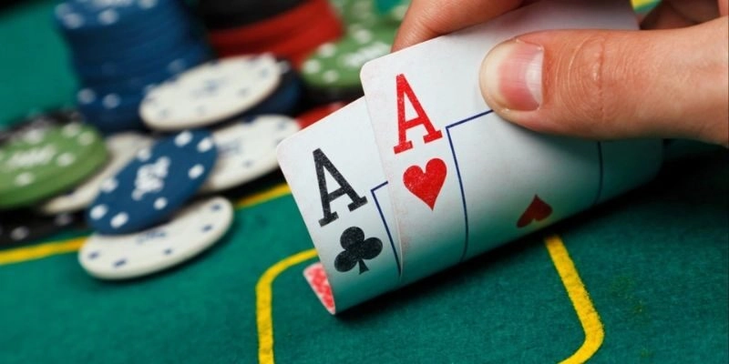 Giới thiệu sơ lược về siêu phẩm Poker DEBET đình đám